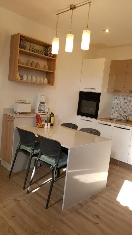 La Dolce Vita Apartments Unit 2 Posedarje Exteriör bild